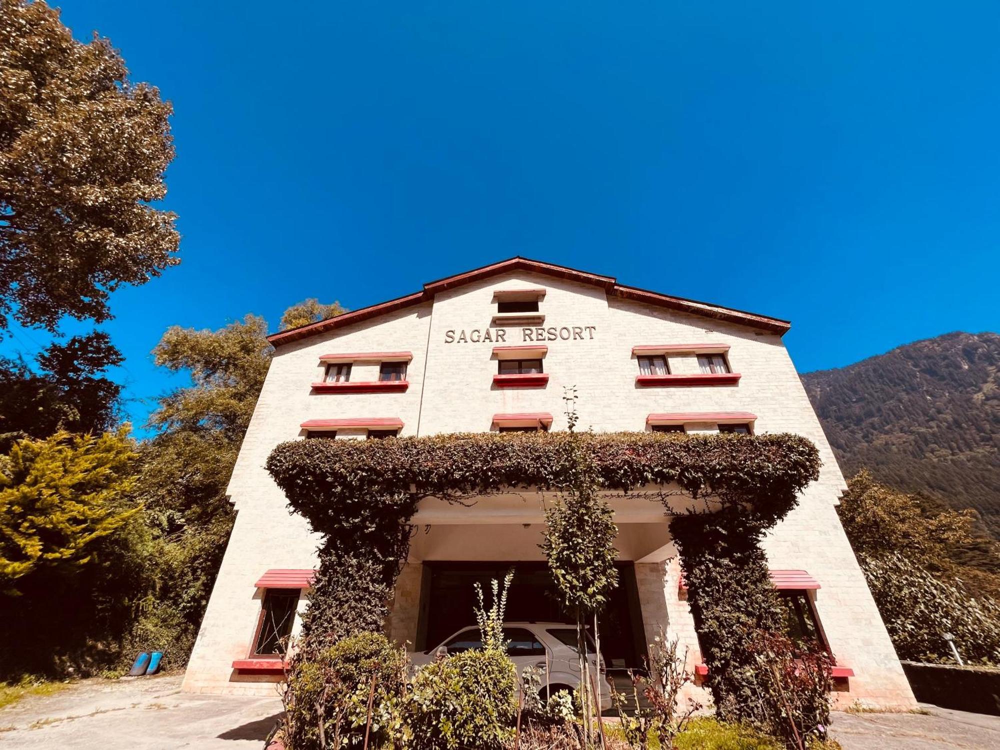 Ramayan Resort, In City Centre Manali By Ramanand Sagar ภายนอก รูปภาพ