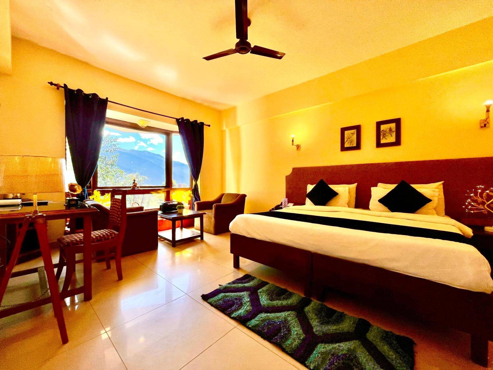 Ramayan Resort, In City Centre Manali By Ramanand Sagar ภายนอก รูปภาพ