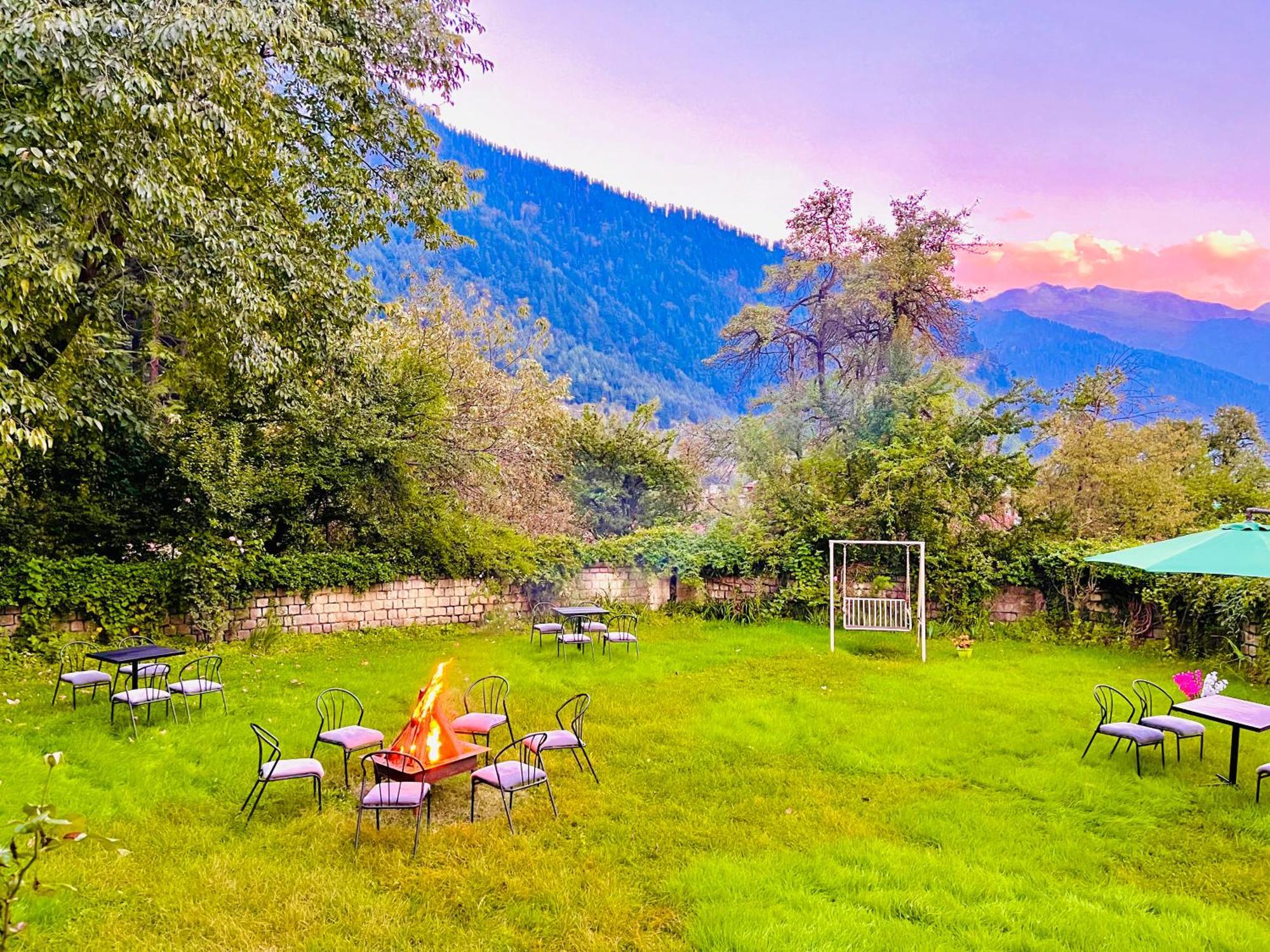 Ramayan Resort, In City Centre Manali By Ramanand Sagar ภายนอก รูปภาพ