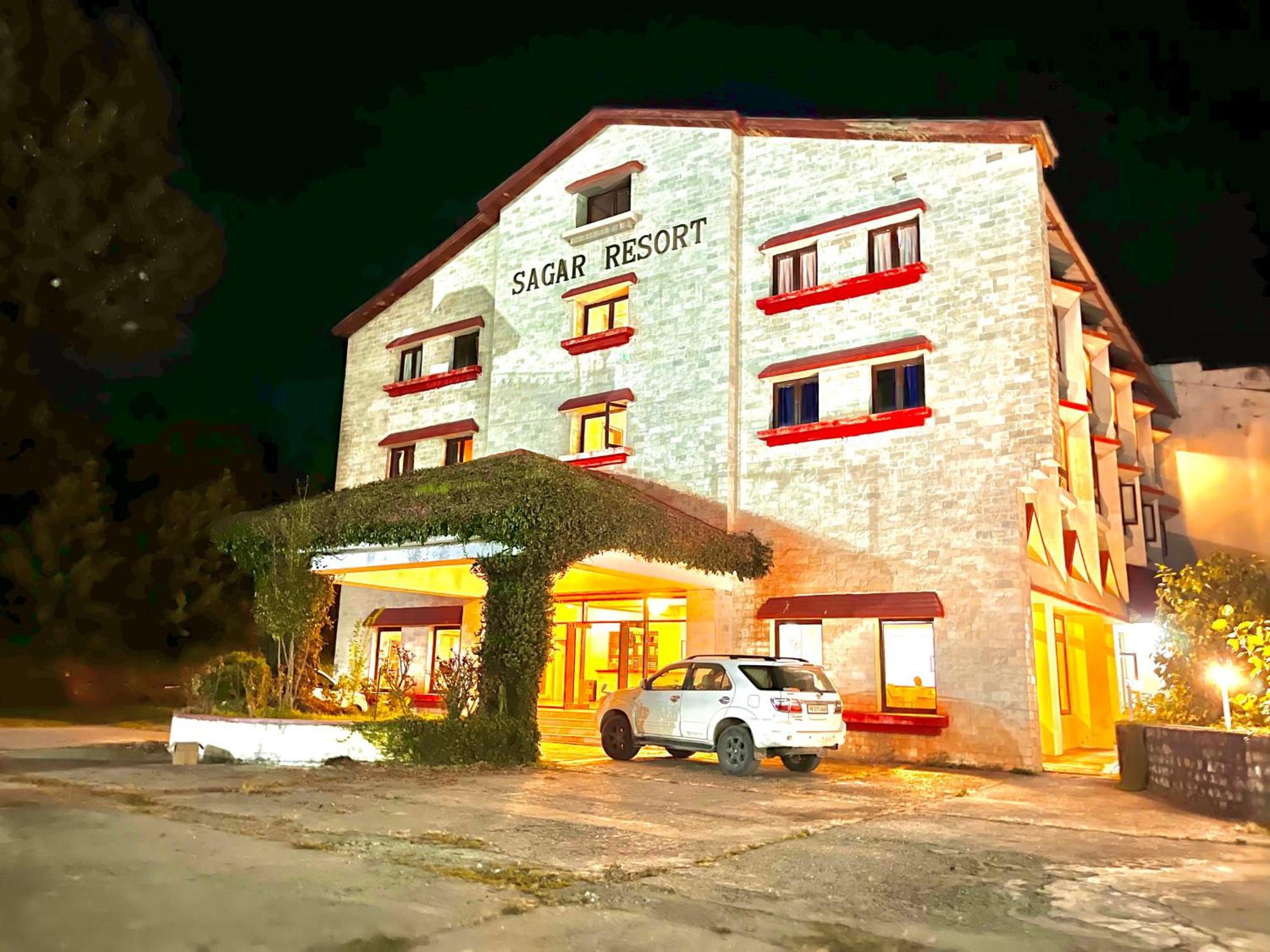 Ramayan Resort, In City Centre Manali By Ramanand Sagar ภายนอก รูปภาพ